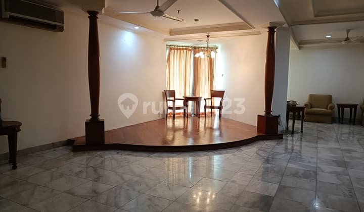 Mitra Oasis, 4 Bed Rooms, 211m2 di Jl Senen Raya 135, Jkt Pusat
