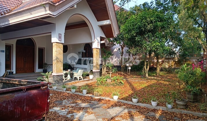 Rumah Bagus, 2 Lantai, Siap Huni, Full Furnished, SHM