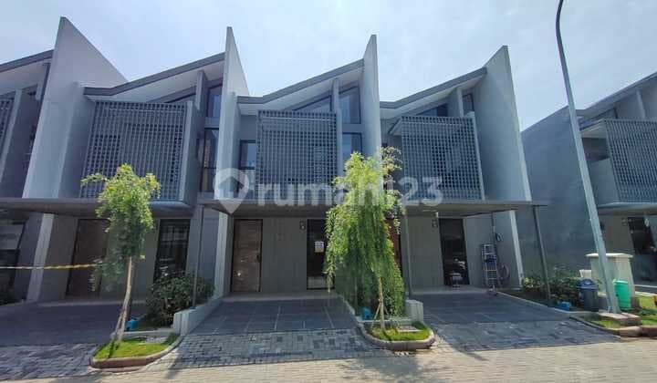 Rumah Baru Brand New Full Furnished Cluster O2 Grand Wisata - Bekasi