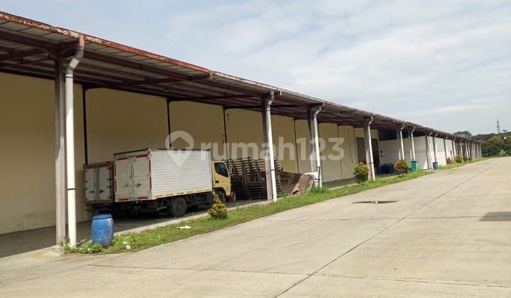 Gudang di Cileungsi 840 m2, siap pakai & bagus