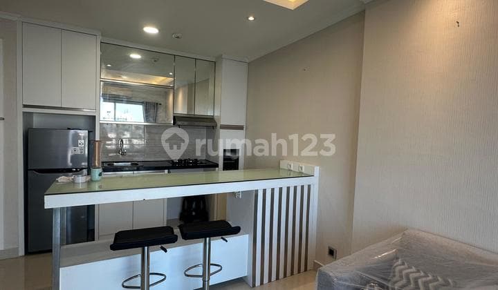 Apt Disewa Brand New,2kt, Bagus, Furnished, Siap Huni, Hrga Nego,