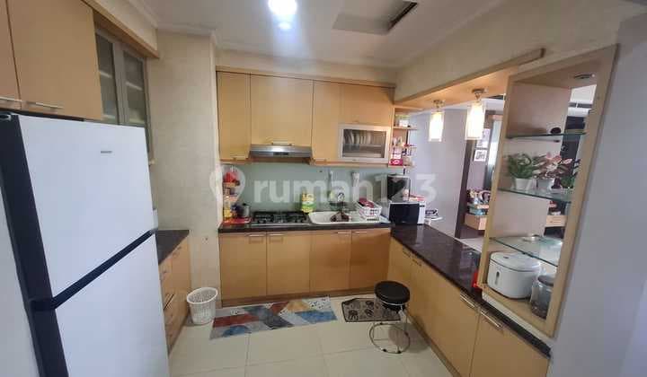 For Quick Sale: Apartment at Paladian Park, Kelapa Gading, North Jakarta