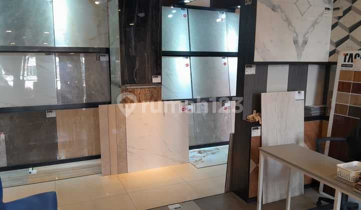 Ruko Di Percetakan Negara, Gandeng, 2 Rk Jadi 1, Lokasi Strategis, Siap Huni, Ramai