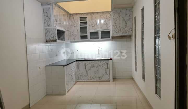 Rumah Jual Sewa Gading Pelangi Biru,Shm, Bagus, Bbs Banjir, Siap Huni, Selatan, Harga Nego, Cluster Keamanan 24Jam