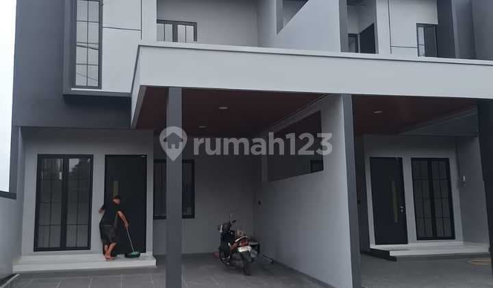 Rumah Siap Huni Thb Lokasi Premium bisa Nego (22206 Fd)