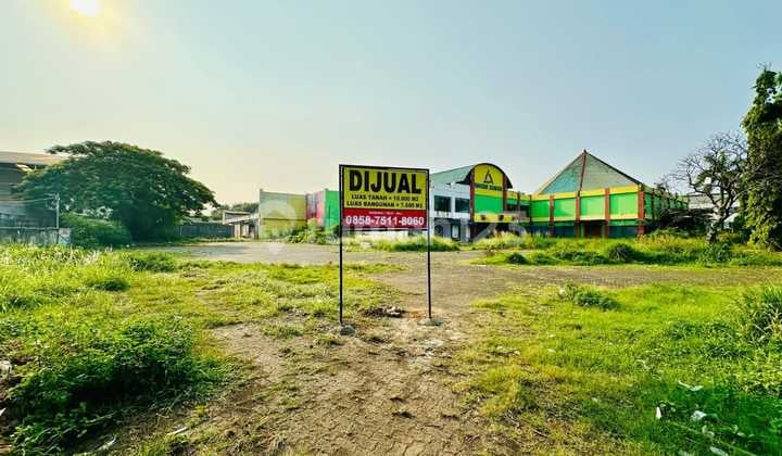Former Supermarket Land for Sale in Gatot Subroto Tangerang, Great