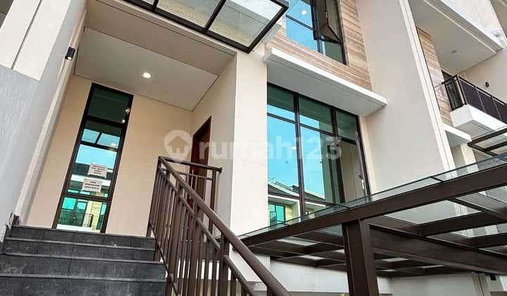 Pondok Indah Town House Jakarta Selatan