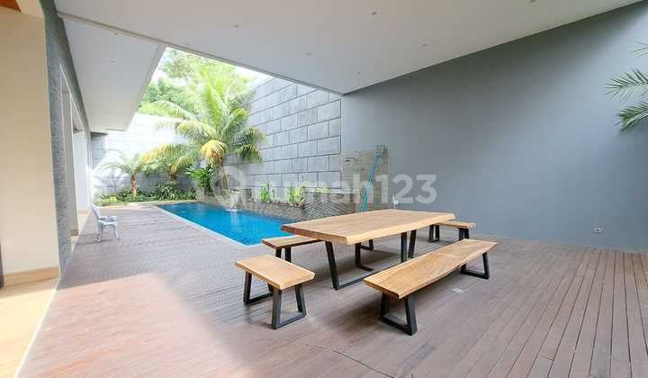 Rumah Mewah Terrace Bukit Golf Bsd 3 Lantai, Bagus, Hadap Utara