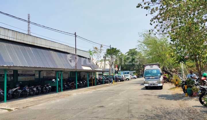 murah!! kl cari gedung kantor yang sekaligus bisa untuk produksi dan gudang, disini pasti bagus. Kantor dan Gudang di Ancol Jakarta Utara Dijual Murah, Dibawah Njop