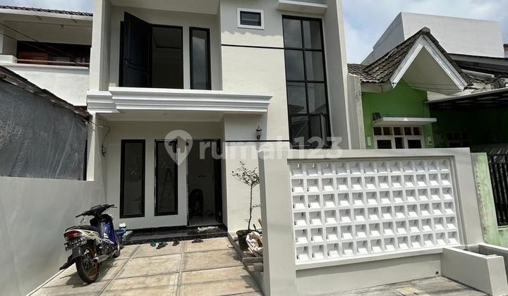 Rumah 2 Lantai di Nusaloka Bsd City Tangerang Selatan
