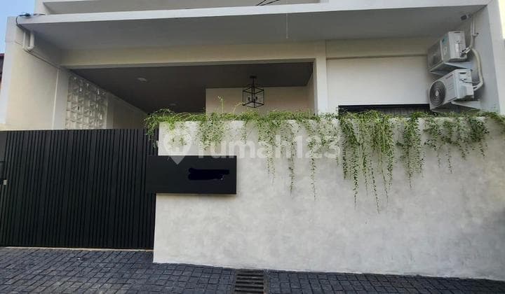 Rumah 2.5Lantai Siap Huni di Nusaloka BSD City Tangsel