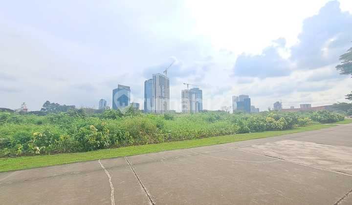 Kavling/Tanah Komersial di Alam Sutera Luas 50.000 M2 (5 Hektar) Seberang Jakarta Premium Outlet Alam Sutera.