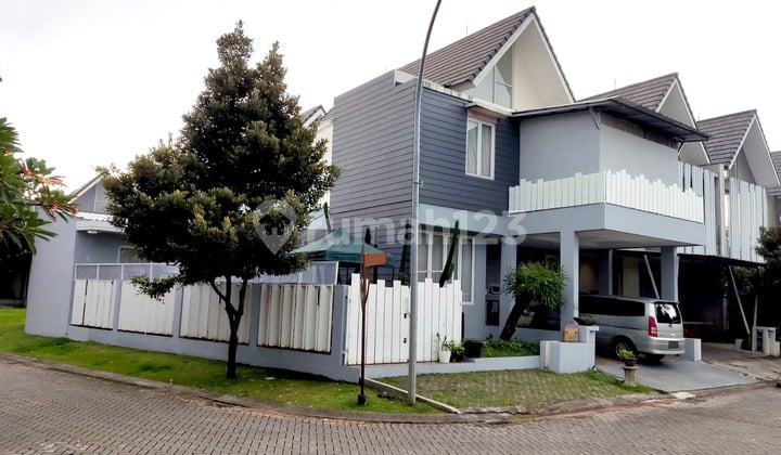 Rumah Murah Discovery, S. Pool, Minimalis, Bebas Banjir, Hoek