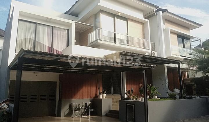Rumah Dalam Cluster Kebayoran Residence Siap Huni