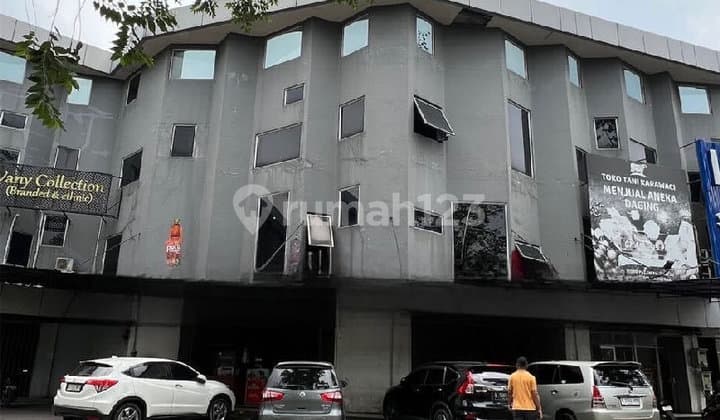 Ruko Cbd Lokasi Strategis Paling Lebar di Lingkungannya