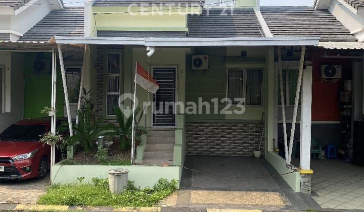 Good Neat House Ready to Live In, Location Near Supermall Karawaci