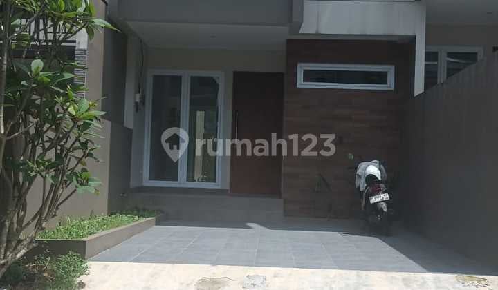 Luxury Rumah Mustika Regency