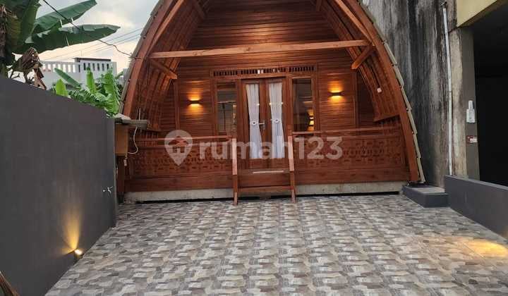 Rumah Kayu lux lokasi Cigadung