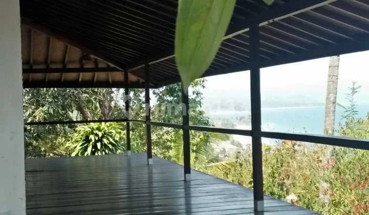 Murah!! Best Invest!! Tanah Bonus Vila, View Laut Indah Sekali di Area Puncak Habibi Cisolok Sukabumi