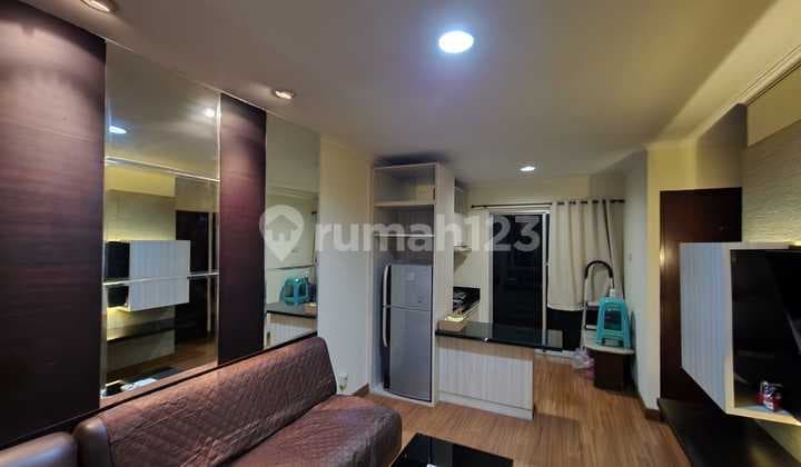 Disewakan Unit Apartemen Mgr2, Tower Edelweis, Best View, Dekat dengan Mall Central Park