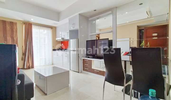 Disewakan Unit Apartemen Royal Mediterania Garden, (2Br), Tower Lavender, View Kolam