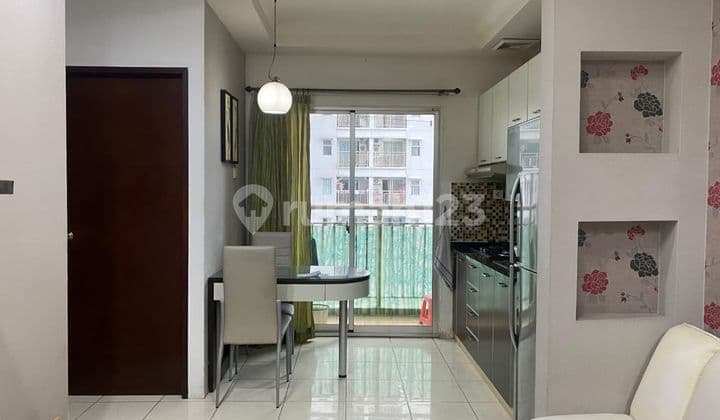 Disewakan Unit Apartemen Mgr2,Tower Flamboyan (2Br), View Kolam