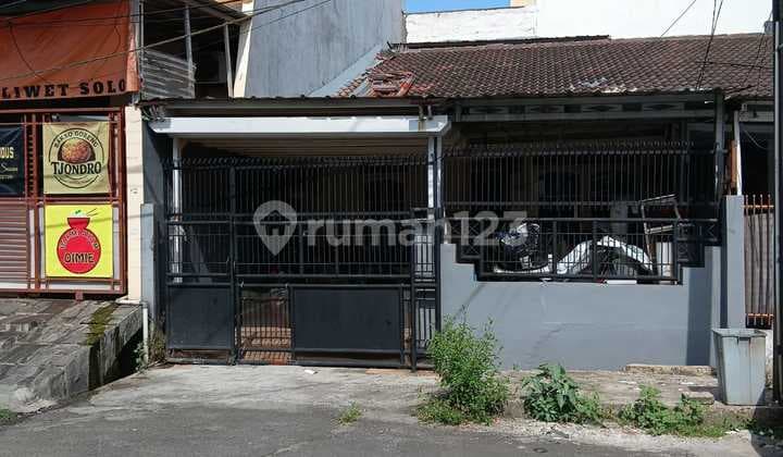 Disewa Rumah Sunter Hijau Uku 6X16 Cocok untuk Dagang dan Hunian Posisi Jalan Utama