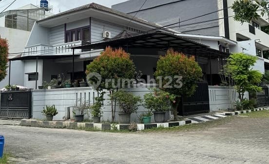 Dijual Rumah Komplek Danau Indah Lt 234 M2 Posisi Hook Lokasi Strategis Harga Menarik
