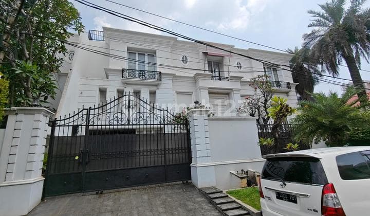 Dijual Rumah Mewah Pulomas LT 496 LB 600 Posisi Hook Strategis Siap Huni