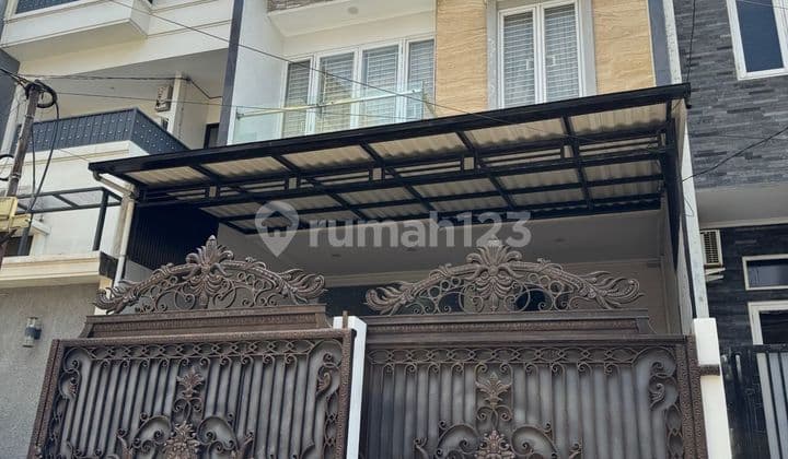 Dijual Rumah Sunter Bisma Uku 6X15 Strategis 3,5 LT Bagus dan Siap Huni