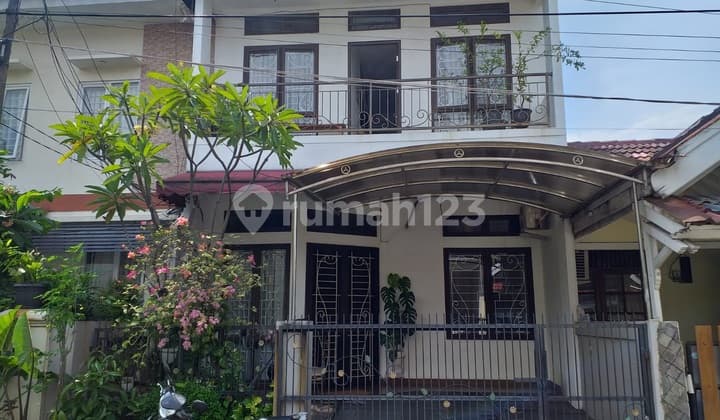 Dijual Rumah di Bintaro Jaya Sektor 5