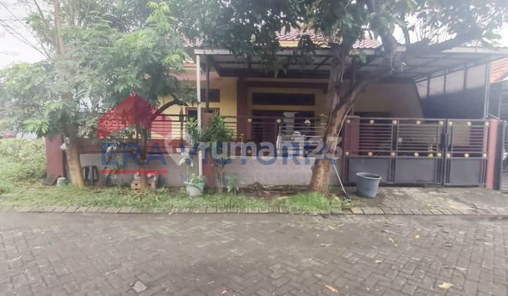 Rumah Siap Pakai Furnitur di Perumahan Strategis & Aman