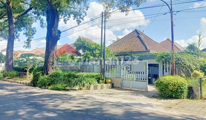 Lokasi Premium! Rumah Dijual Area Favorit Malang, Cocok untuk Usaha
