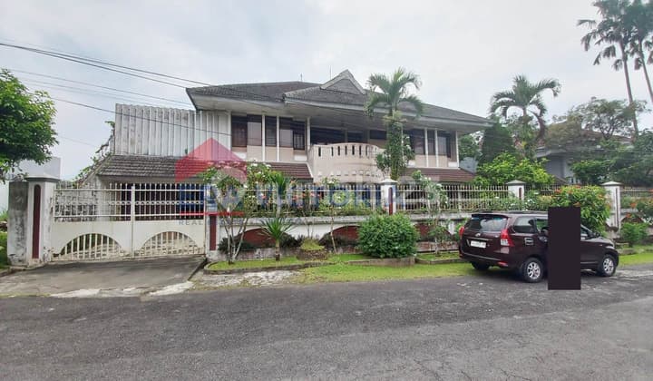 Rumah Nyaman Row Jalan 10 Dekat Kampus, Gereja, dan Hotel Tidar