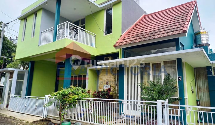 Villa Safira Jl Abdul Gani Atas Kota Batu