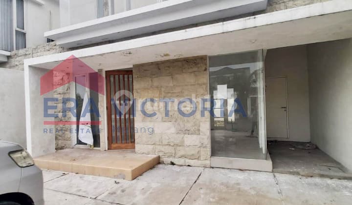 Rumah Jual Row Jalan Lebar One Gate System Dekat Tol Legundi