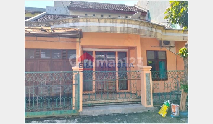 Rumah Di Perumahan Pesantren Kediri Dekat Dengan SMAN 3 Kediri