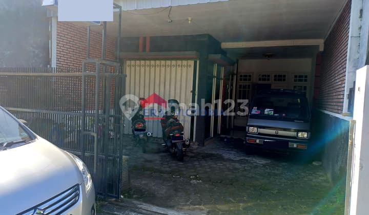 Rumah Bagus SHM di Tugurejo Kab Kediri Dijual