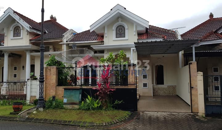 Hunian Elit Siap Huni Istana Dieng Furnished, Fasilitas Lengkap