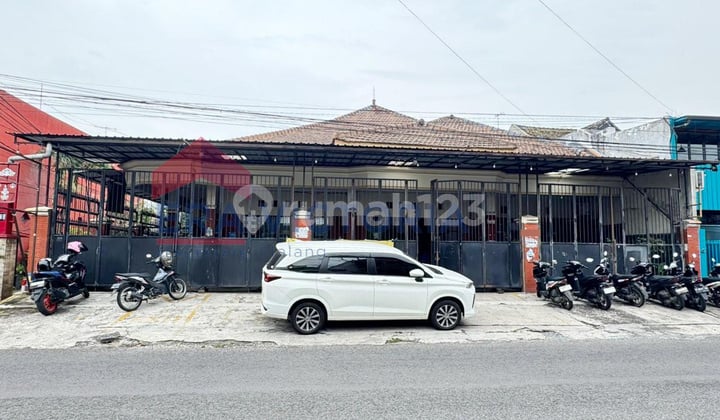 Rumah Area Bisnis Malang Dekat Velodrom Cocok Resto dan Bimbel