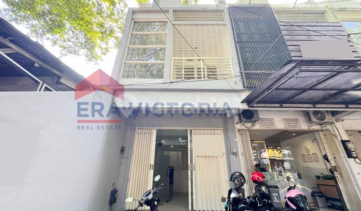 Strategic Shop House in Lowokwaru Area Near Campus & Favorite Culinary Spots