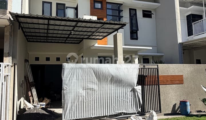 For sale. Graha Sampoerna house.