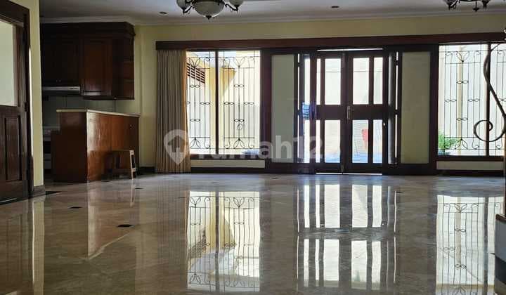 Dijual Murah Rumah Bagus Siap Huni di Gili Sampeng Kemanggisan Jakarta Barat