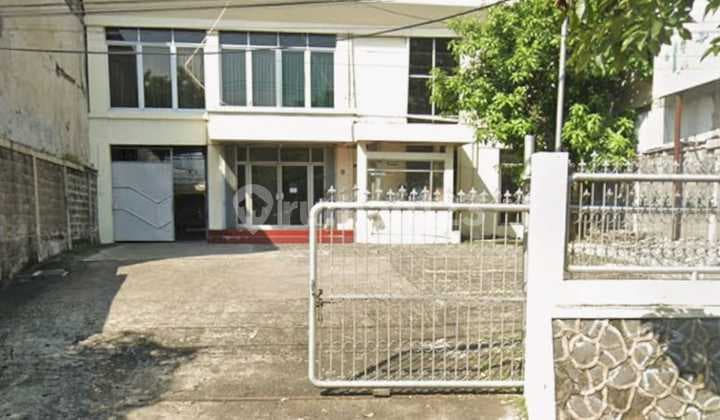 Gedung Komersial HR Muhammad Surabaya Barat