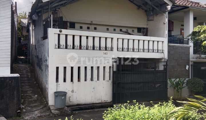 Rumah 2 Lt Dalam Town House Legoso