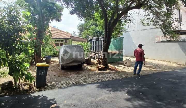 Tanah Kotak Padat Dan Strategis