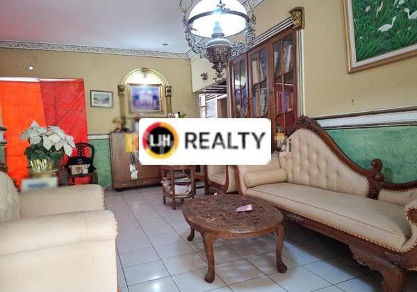 Rumah di Perum Srondol Asri Banyumanik Semarang