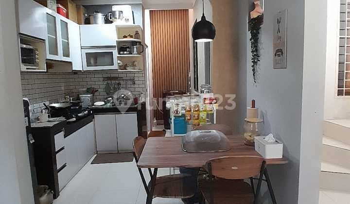 Dijual Rugi,fully Furnished,viola Residence,graha Bintaro Sektor 9,7 Menit Ke Pasar Segar Bintaro,10 Menit Ke Pintu Tol Bintaro,10 Ke Rs Eka Hospital,10 Menit Ke Transmart Bintaro