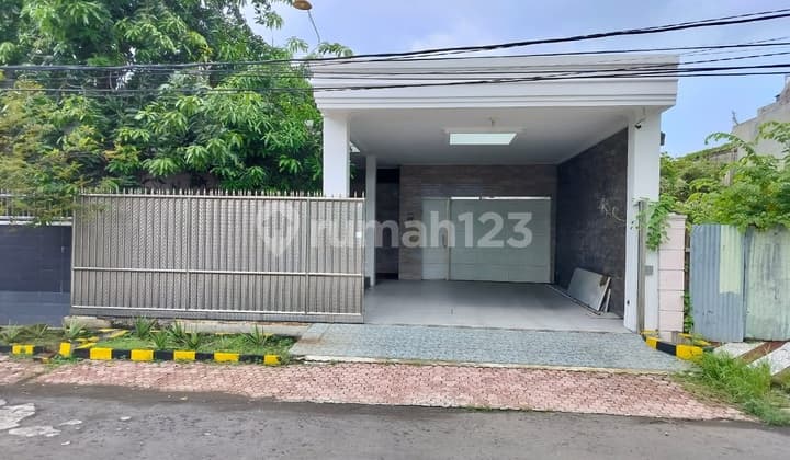 Dijual / Disewakan Rumah Di Rungkut Asri Cocok Untuk Usaha