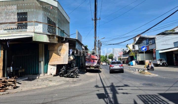 Dijual Bangunan Hadap Jalan Raya Darmo Indah